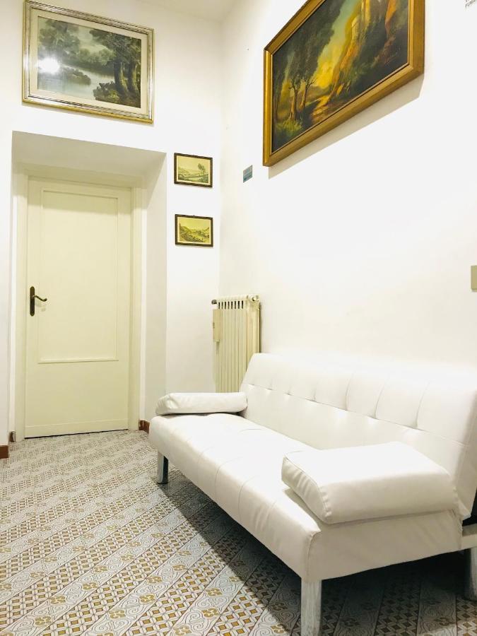 4 Bed Rooms Luxury Apartment Near Colosseum Roma Exterior foto